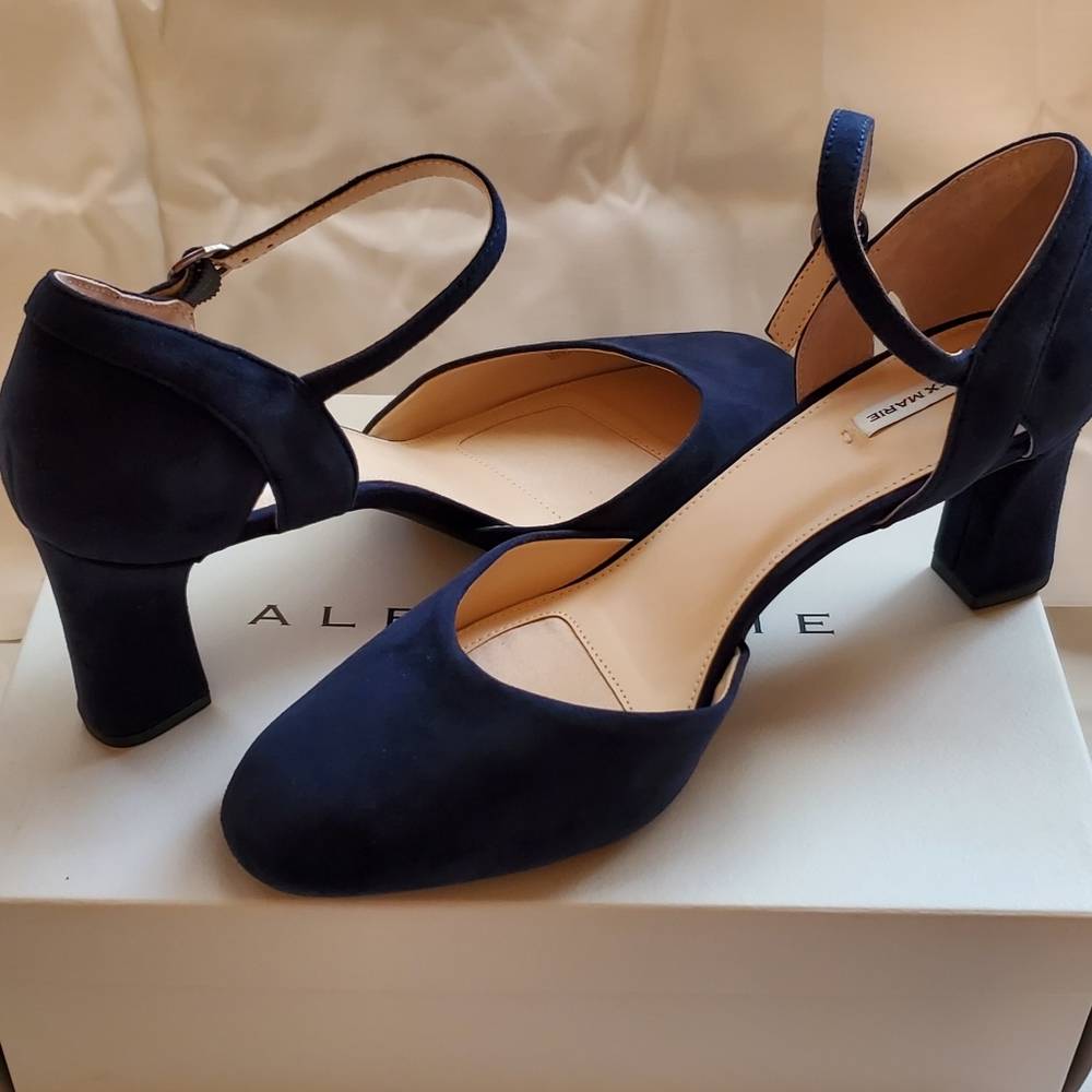 NEW Alex Marie Heels in Seaport Navy Suede Size 12
